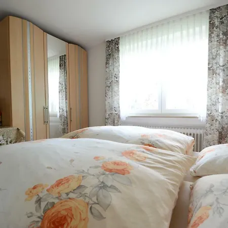Ferienwohnung Rheinblick * باد بيلنغن