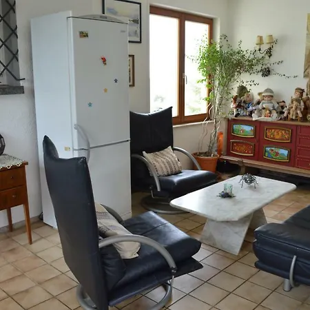 Ferienwohnung Rheinblick شقة باد بيلنغن